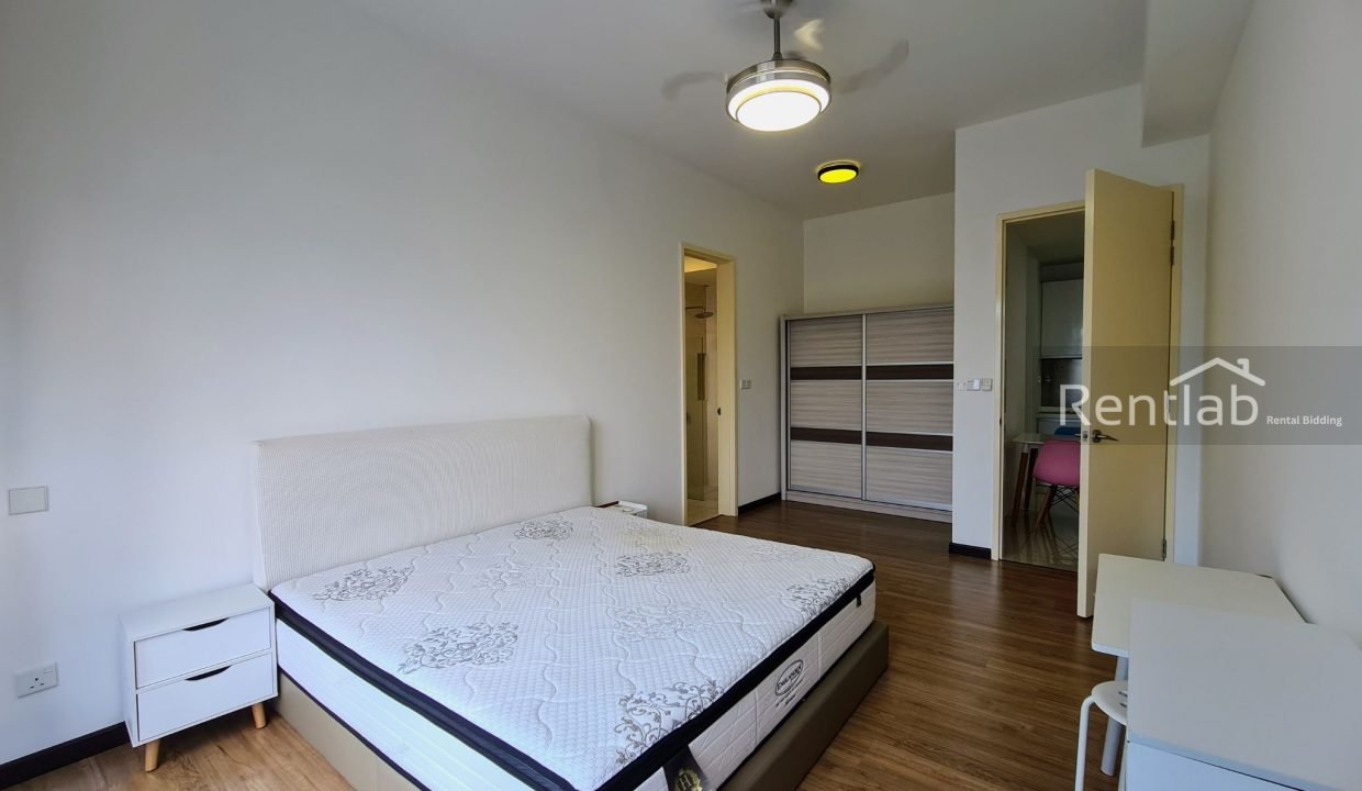 EcoSky-Residence-for-rent-Rentlab-Master_Bedroom