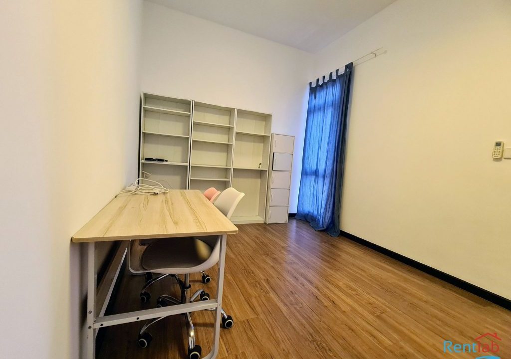 OTHER ROOM