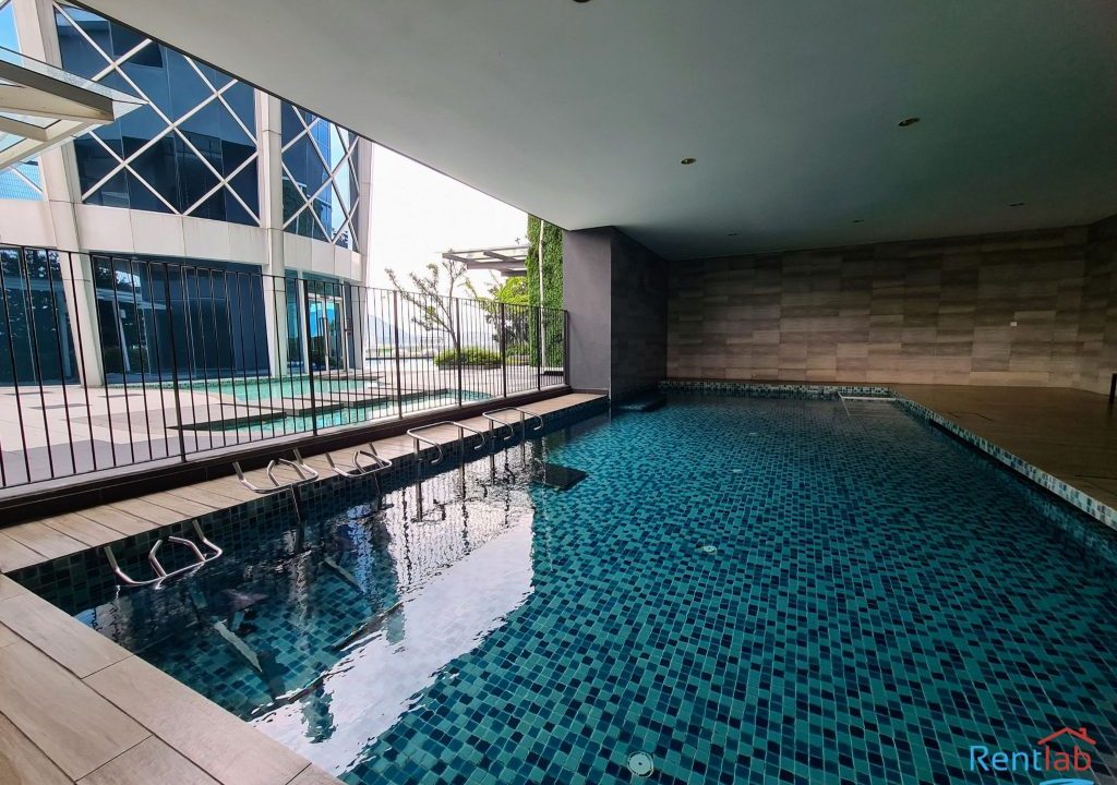 POOL2